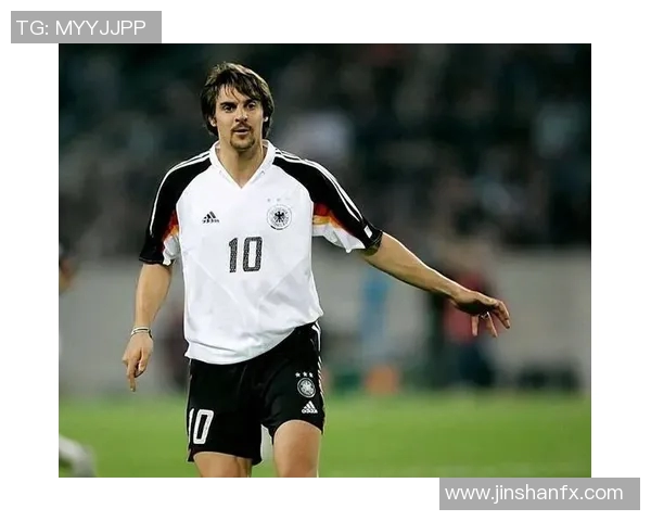 小鹰足球明星名字全解析助你了解球场上的璀璨星辰